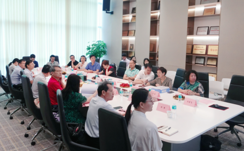 Ժʿ�캽����������ר���ǻۣ�����������ѧ����Ŀ�Ȳ���ǰ