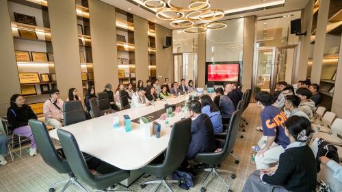 Cross-border communication opens a new chapter and explores a new path for Industry-University-Research.